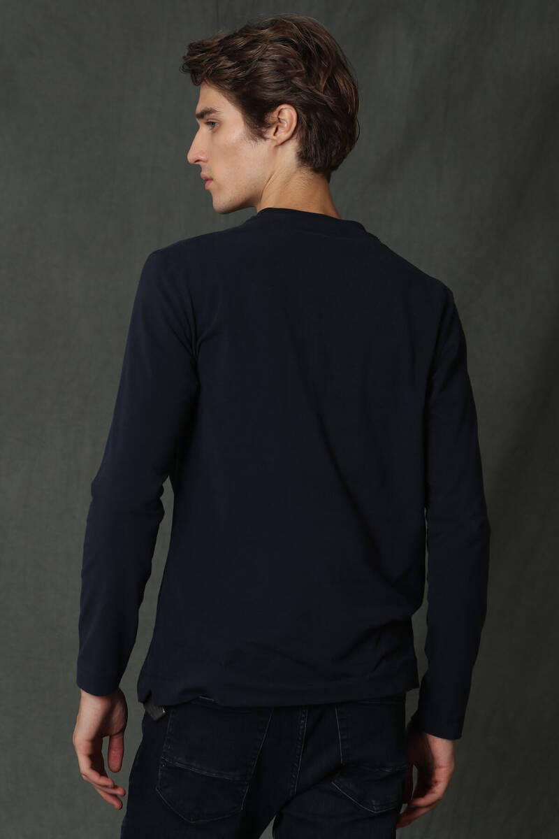 Dominic Men's Long Sleeve T-Shirt Navy Blue