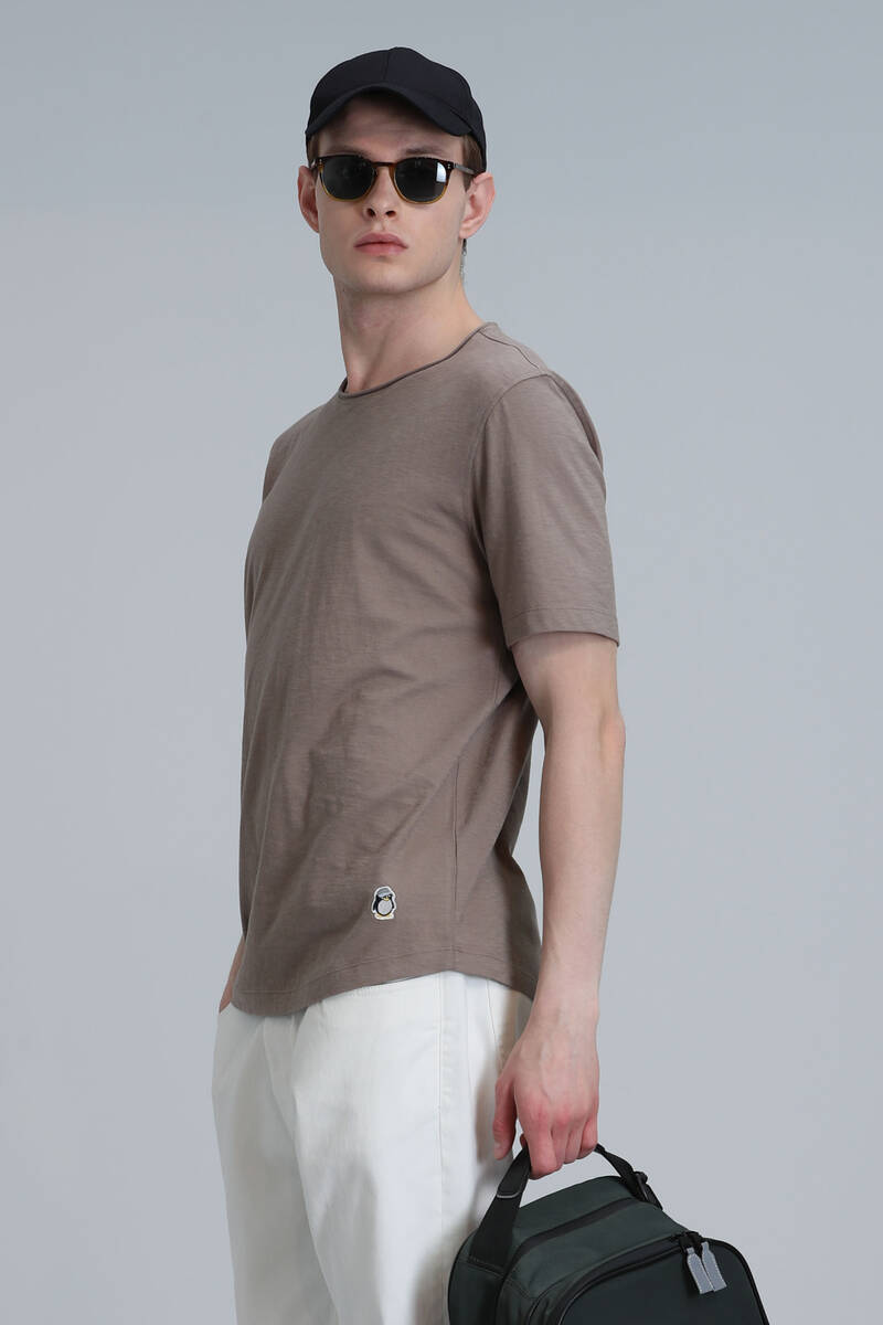 Junya Men's Basic T-Shirt Camel